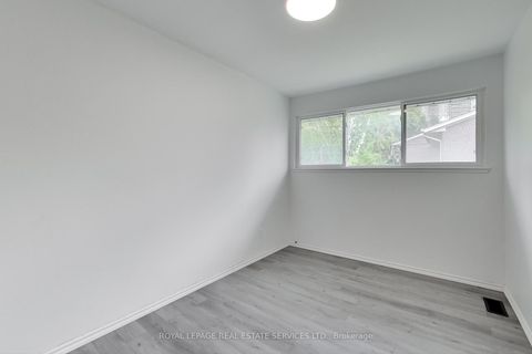 Photo 20 at 54 - 6 Leith Hill Road, Don Valley Village, Toronto