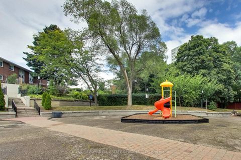 Photo 29 at 54 - 6 Leith Hill Road, Don Valley Village, Toronto