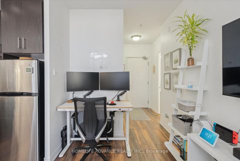 Photo 5 at 1117 - 15 James Finlay Way, CFB, Toronto