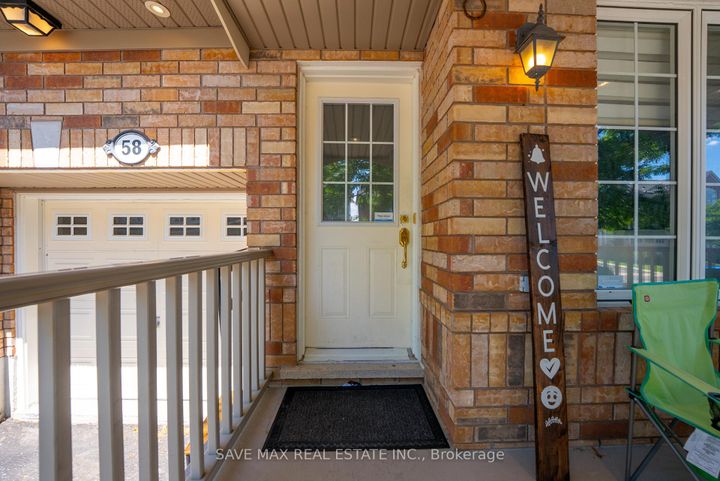Photo 2 at 58 Ponymeadow Way, Credit Valley, Brampton