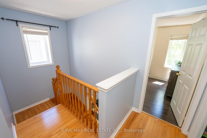 Photo 20 at 58 Ponymeadow Way, Credit Valley, Brampton