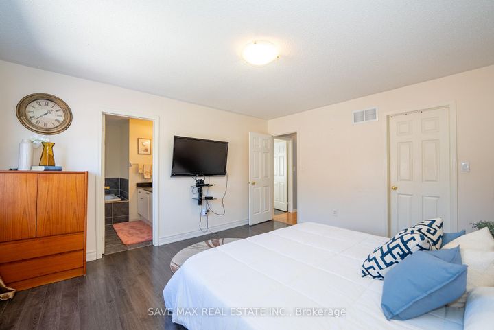 Photo 25 at 58 Ponymeadow Way, Credit Valley, Brampton