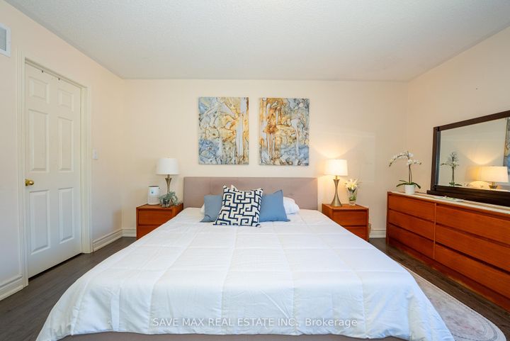 Photo 26 at 58 Ponymeadow Way, Credit Valley, Brampton
