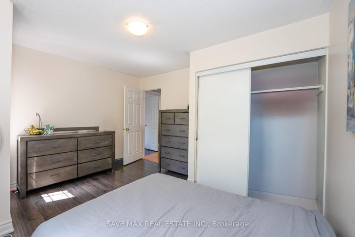 Photo 35 at 58 Ponymeadow Way, Credit Valley, Brampton