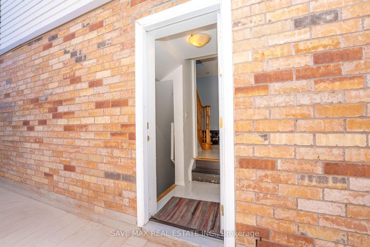 Photo 40 at 58 Ponymeadow Way, Credit Valley, Brampton