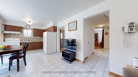 Photo 21 at 277 Rosedale Heights Drive, Uplands, Vaughan