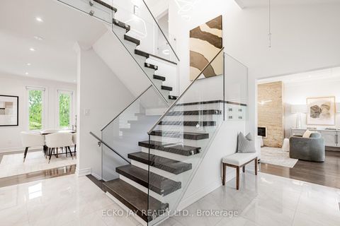 Photo 2 at 45 Broadleaf Road, Don Mills, Toronto
