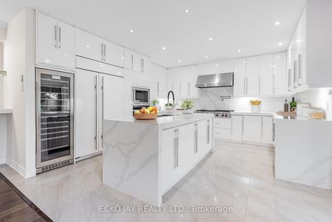 Photo 12 at 45 Broadleaf Road, Don Mills, Toronto