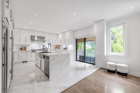 Photo 13 at 45 Broadleaf Road, Don Mills, Toronto