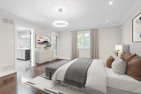 Photo 16 at 45 Broadleaf Road, Don Mills, Toronto