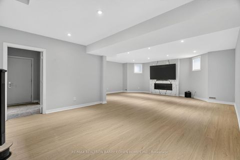 Photo 24 at 63 Gordon Road, Windfields, Toronto