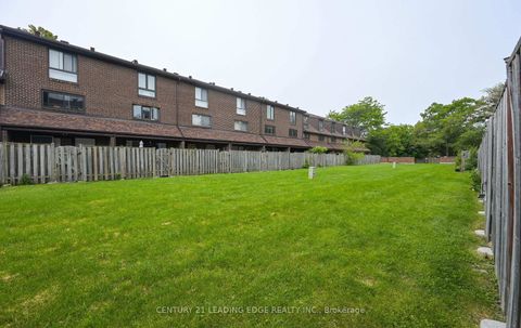 Photo 34 at 70 - 28 Livingston Road, Guildwood, Toronto
