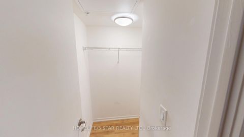 Photo 14 at 321 - 20 JOE SHUSTER Way, South Parkdale, Toronto