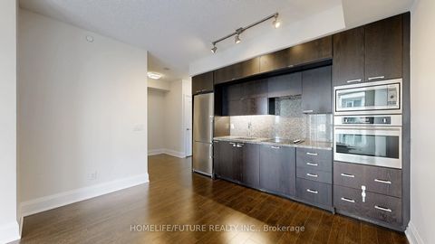 Photo 10 at 1302 - 120 Harrison Garden Boulevard, Willowdale East, Toronto