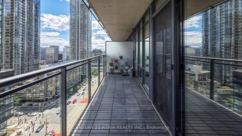 Photo 13 at 1708 - 4K Spadina Avenue, Waterfront Communities C1, Toronto