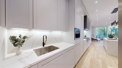 Photo 4 at 127 Joicey Boulevard, Nortown, Toronto