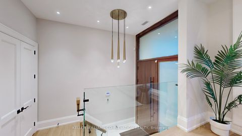 Photo 31 at 127 Joicey Boulevard, Nortown, Toronto