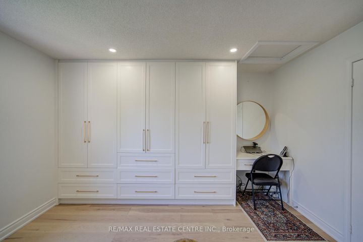 Photo 22 at 19 - 280 Hillcrest Avenue, Cooksville, Mississauga