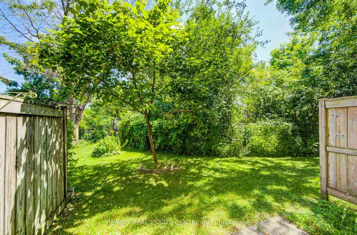 Photo 35 at 19 - 280 Hillcrest Avenue, Cooksville, Mississauga