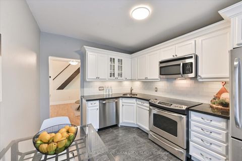 Photo 12 at 1125 Woodbine Avenue, East York, Toronto
