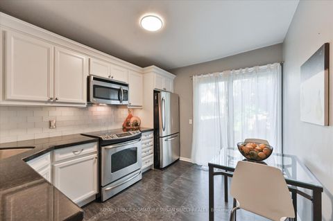 Photo 13 at 1125 Woodbine Avenue, East York, Toronto