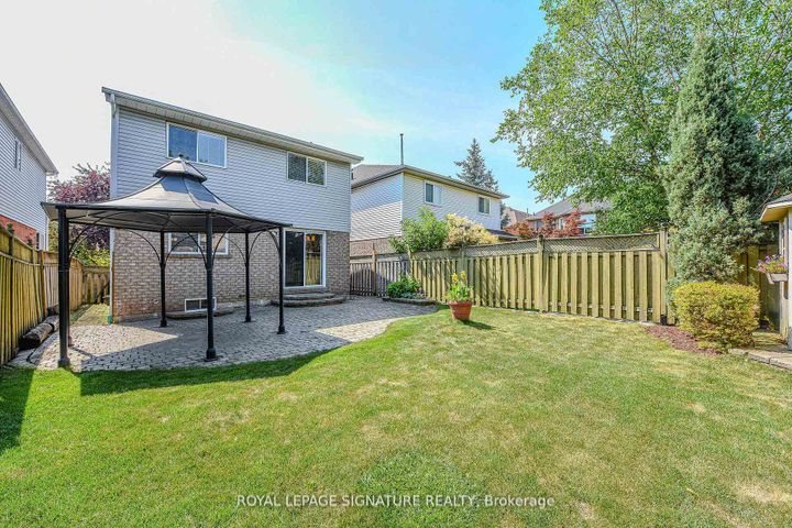 Photo 44 at 2547 Raglan Court, Central Erin Mills, Mississauga