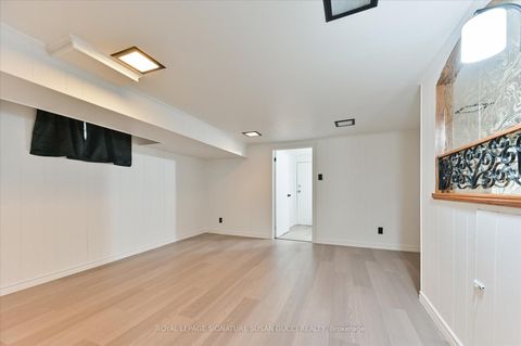 Photo 22 at 96 Woodycrest Avenue, Danforth, Toronto