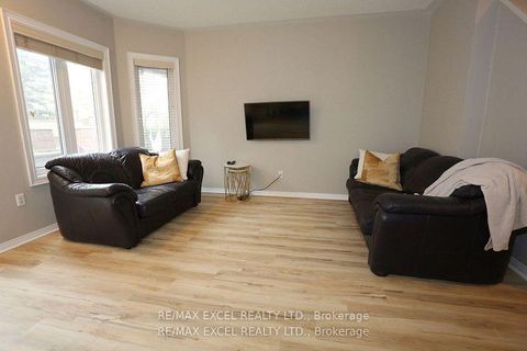 Photo 4 at 37 - 735 New Westminster Drive, Brownridge, Vaughan
