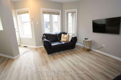 Photo 6 at 37 - 735 New Westminster Drive, Brownridge, Vaughan