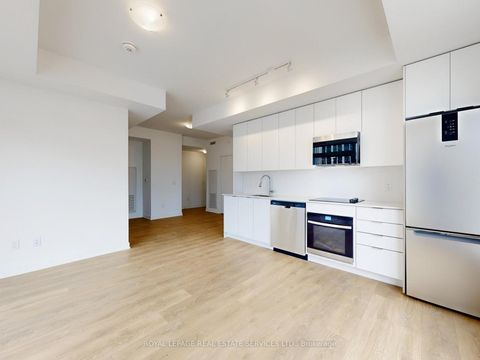 Photo 7 at 314 - 474 Caldari Road, Concord, Vaughan