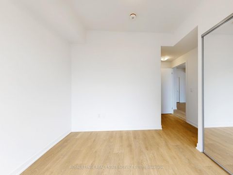 Photo 11 at 314 - 474 Caldari Road, Concord, Vaughan