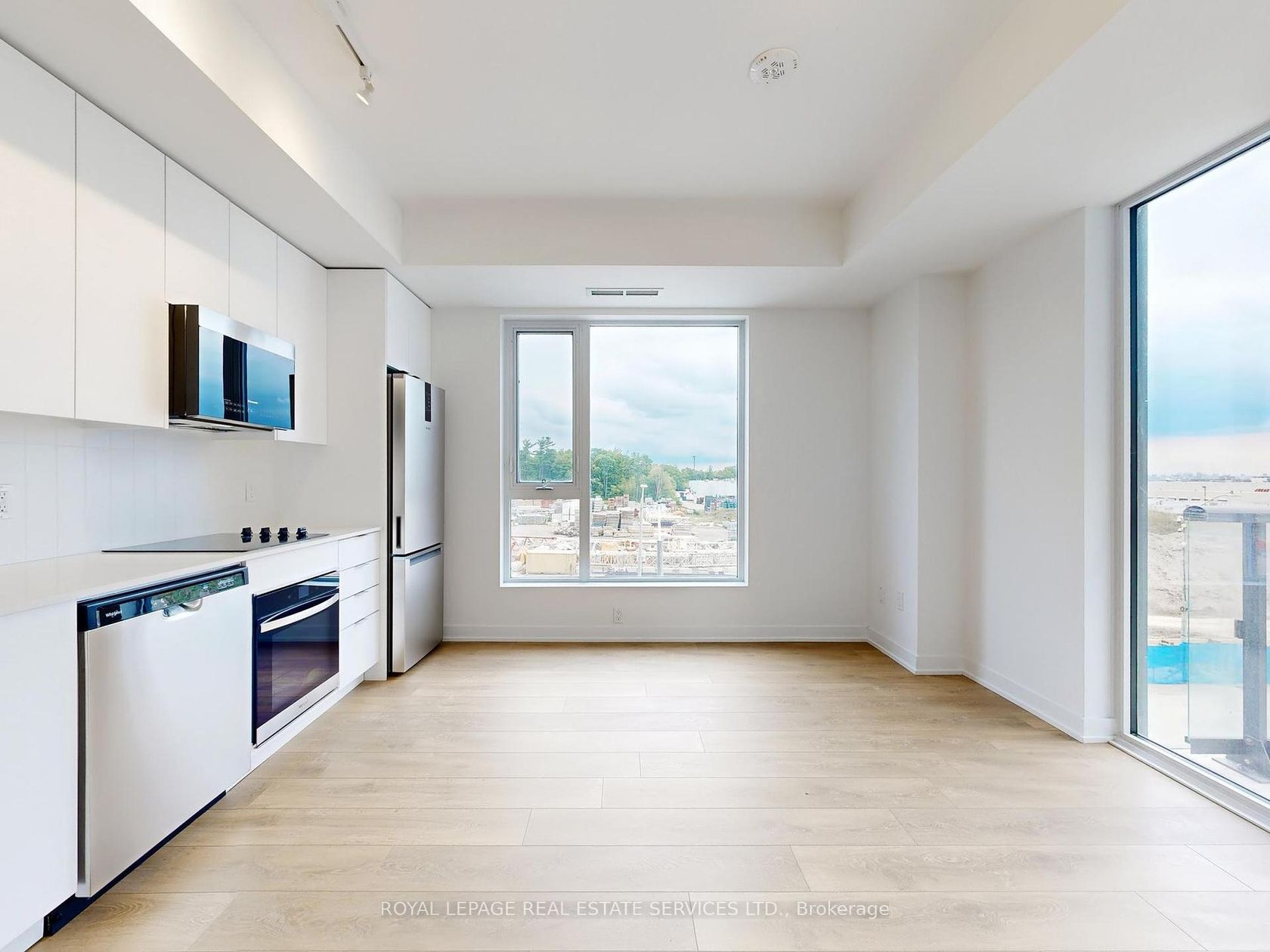 314 - 474 Caldari Road, Concord, Vaughan 