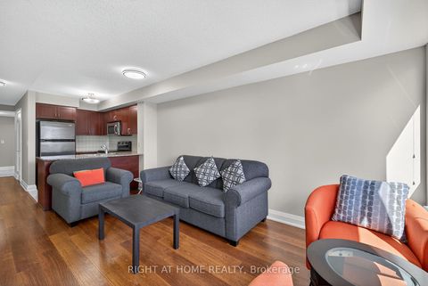 Photo 13 at 803 - 20 North Park Road, Beverley Glen, Vaughan Photo 13 at 803 - 20 North Park Road, Beverley Glen, Vaughan