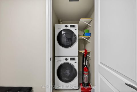 Photo 26 at 803 - 20 North Park Road, Beverley Glen, Vaughan Photo 26 at 803 - 20 North Park Road, Beverley Glen, Vaughan