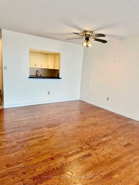 Photo 7 at 611 - 20 Dean Park Road, Rouge E11, Toronto