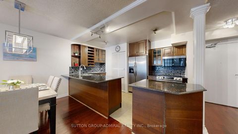 Photo 7 at 201 - 633 Bay Street, Bay Street Corridor, Toronto