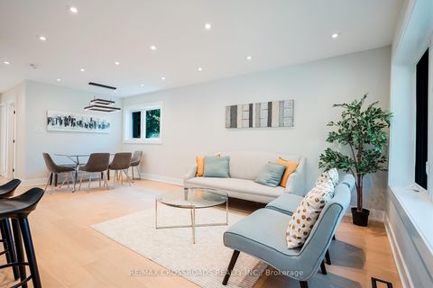 Photo 3 at 21 Karnwood Drive, Birchmount, Toronto