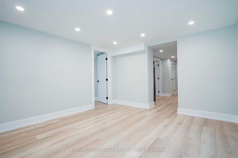 Photo 20 at 21 Karnwood Drive, Birchmount, Toronto