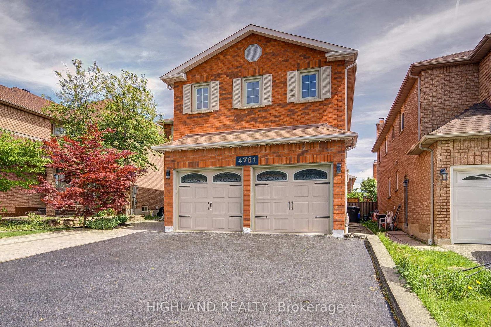 4781 Crystal Rose Drive, East Credit, Mississauga 
