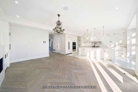 Photo 8 at 309 Ranee Avenue, Glen Park, Toronto