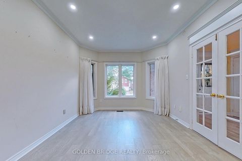 Photo 2 at 150 Larratt Lane, Westbrook, Richmond Hill Photo 2 at 150 Larratt Lane, Westbrook, Richmond Hill