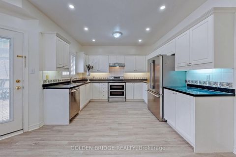 Photo 6 at 150 Larratt Lane, Westbrook, Richmond Hill Photo 6 at 150 Larratt Lane, Westbrook, Richmond Hill