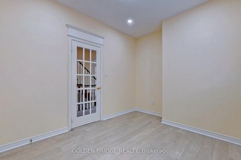 Photo 13 at 150 Larratt Lane, Westbrook, Richmond Hill Photo 13 at 150 Larratt Lane, Westbrook, Richmond Hill