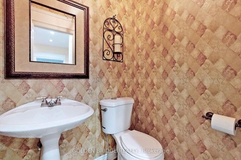 Photo 14 at 150 Larratt Lane, Westbrook, Richmond Hill Photo 14 at 150 Larratt Lane, Westbrook, Richmond Hill