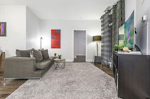 Photo 11 at 114 - 25 Earlington Avenue, Kingsway South, Toronto
