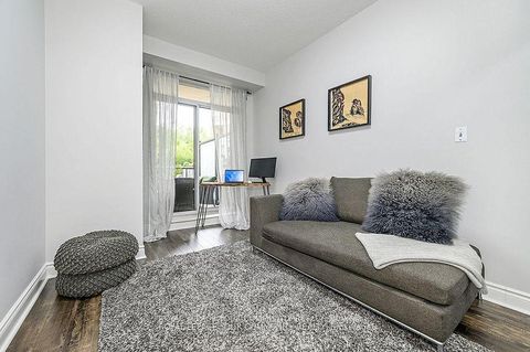 Photo 18 at 114 - 25 Earlington Avenue, Kingsway South, Toronto