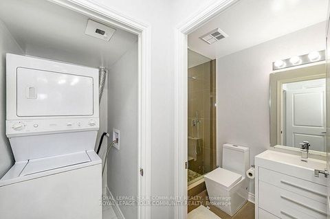 Photo 21 at 114 - 25 Earlington Avenue, Kingsway South, Toronto