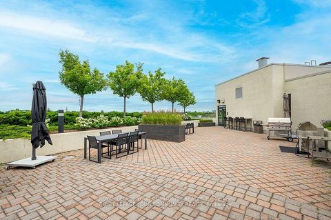 Photo 33 at 114 - 25 Earlington Avenue, Kingsway South, Toronto