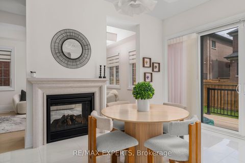 Photo 14 at 17 Kinburn Crescent, Vellore Village, Vaughan