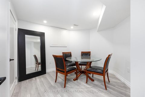 Photo 23 at 895 Ripley Crescent, Pinecrest, Oshawa